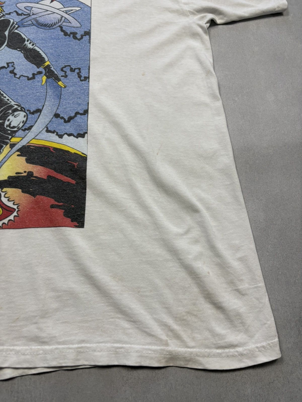 Band Tees Vintage 00s Def Leppard Hysteria Women Of Doom Tee Band Rare Size US XL / EU 56 / 4 - 4 Thumbnail