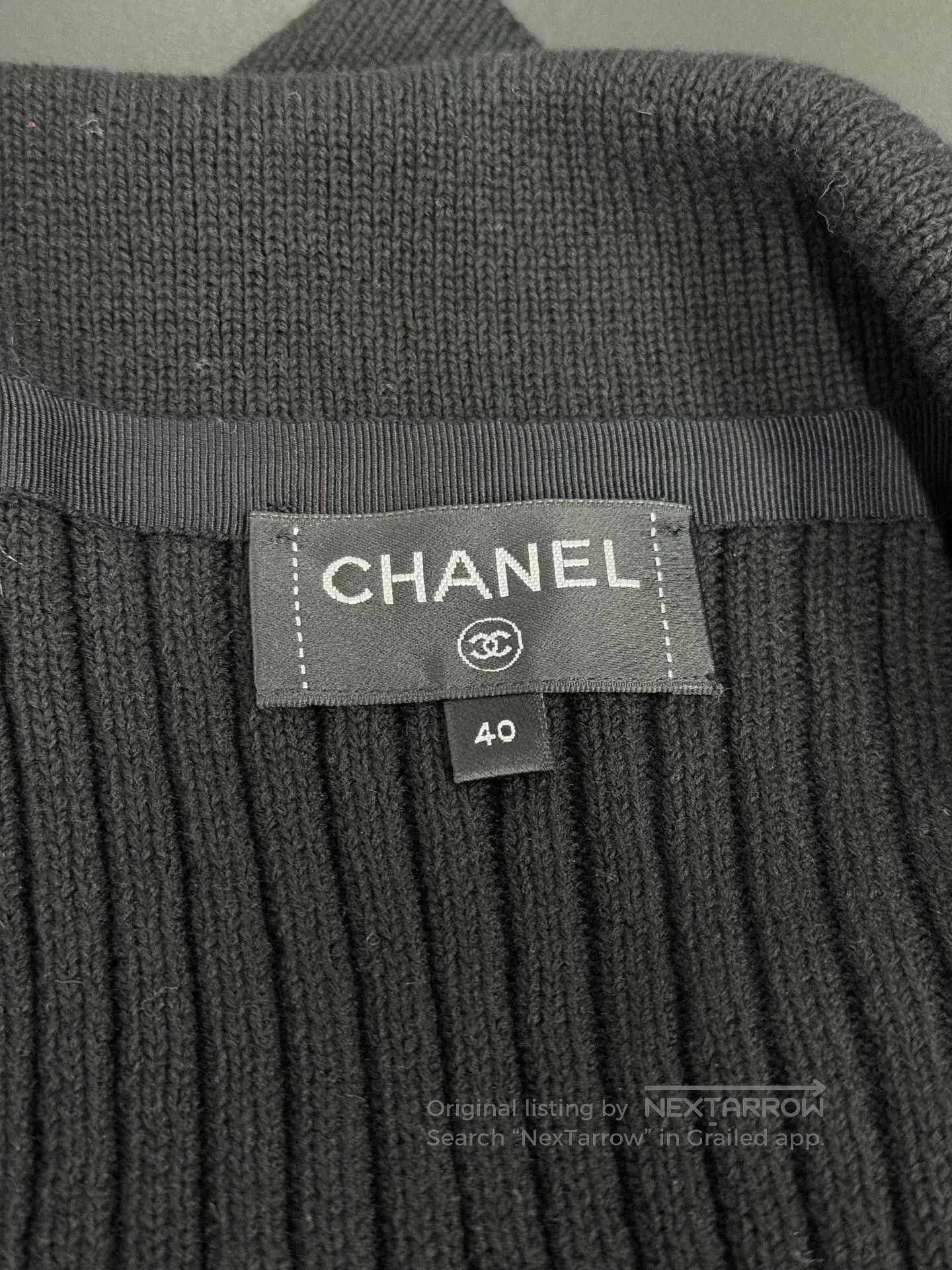 Chanel Chanel Black Gold Button Knit Cardigan. Size US M / EU 48-50 / 2 - 3 Thumbnail