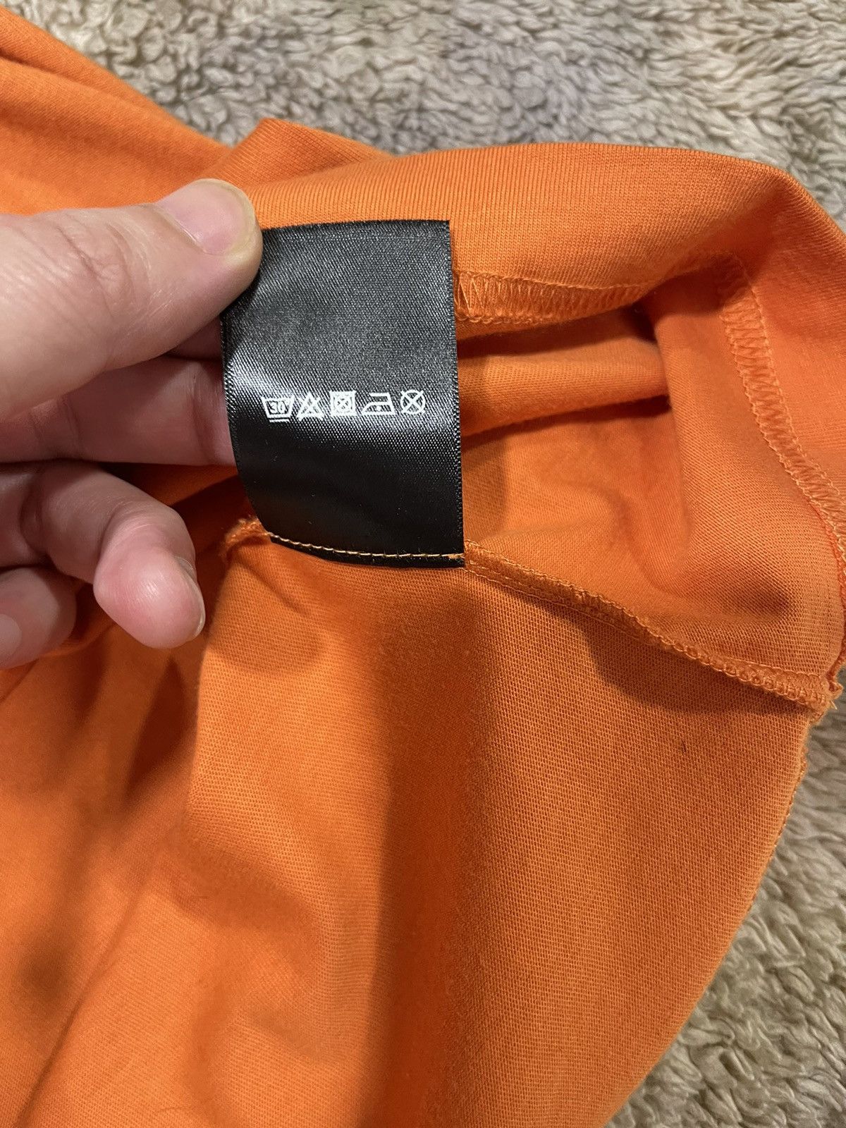 Vetements Vetements Hotter than your exBetter than your next T Shirt Size US L / EU 52-54 / 3 - 5 Thumbnail