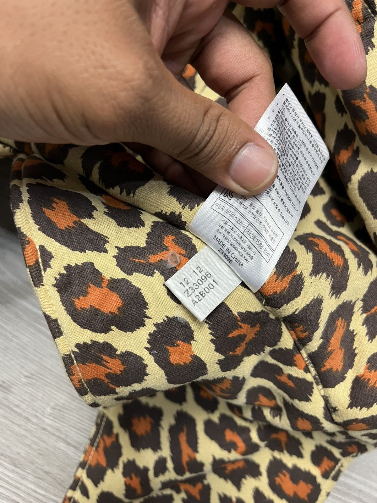 Adidas × Jeremy Scott Jeremy Scott X Adidas Leopard Hood Vest Size ONE SIZE - 6 Thumbnail