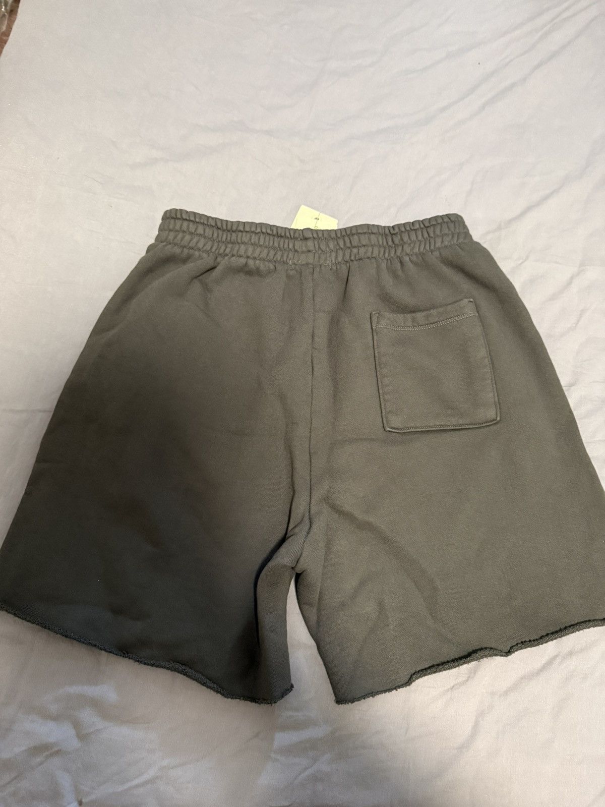 Yeezy yeezy season 6 shorts sweatshort core Size US 30 / EU 46 - 3 Thumbnail