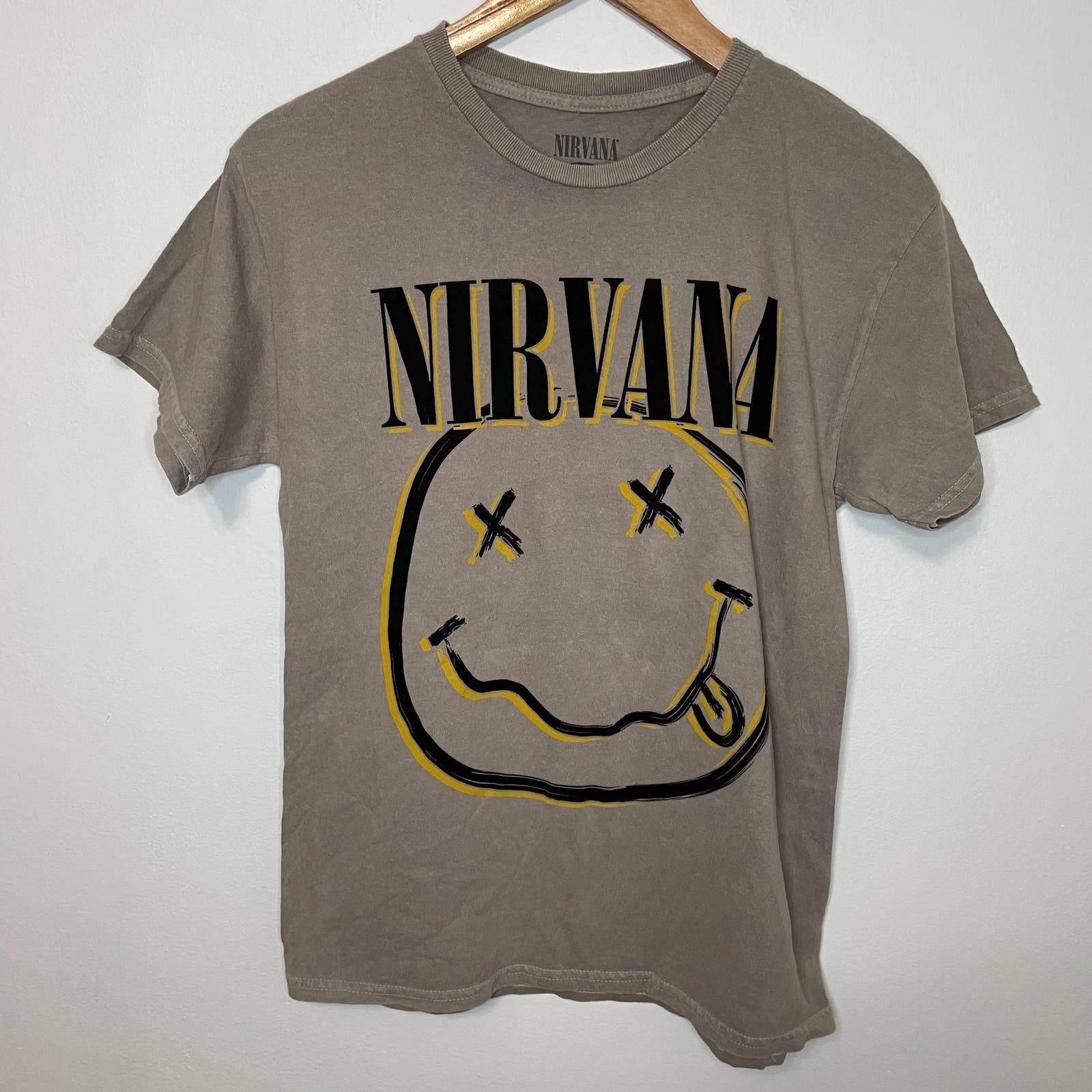 Nirvana Nirvana Graphic Tee FLAWED M Unisex Short SleeveBand Tshirt |  Grailed