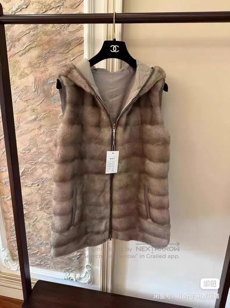 Loro Piana Loro Piana Mink Fur Double-Sided Vest Size L / US 10 / IT 46 - 1 Thumbnail