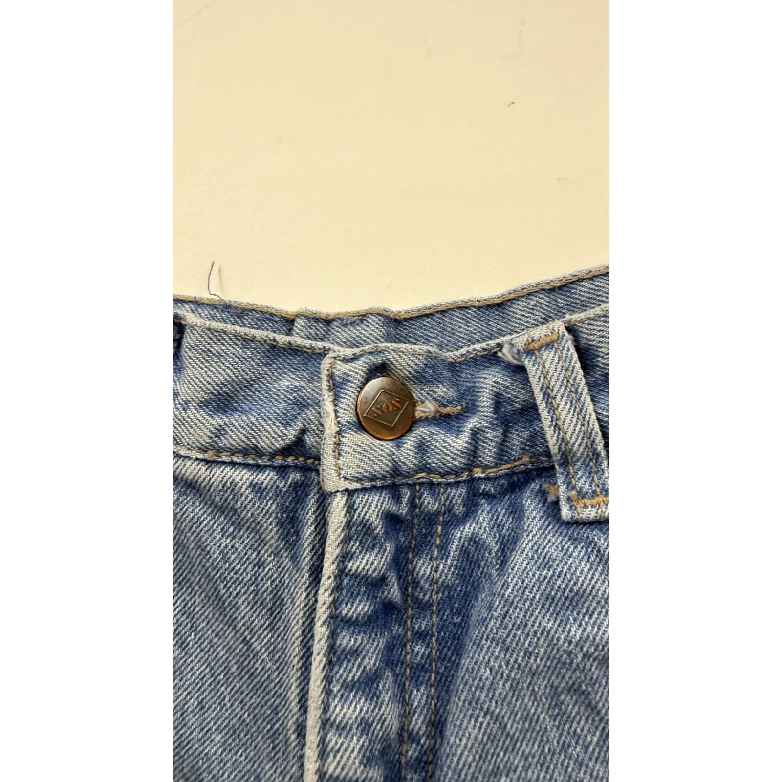 Asos SOS Jeans Womens 3/4 Light Wash Denim High Rise Mom Straight Leg Jeans Size 26" / US 2 / IT 38 - 3 Thumbnail