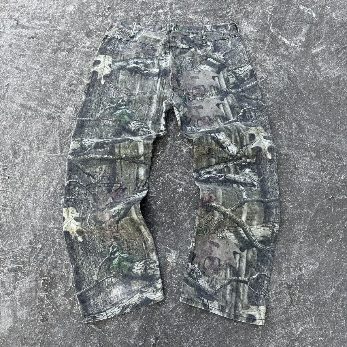 Realtree Crazy Vintage Carhartt Style Realtree Camo Double Knee Size US 37 - 6 Thumbnail