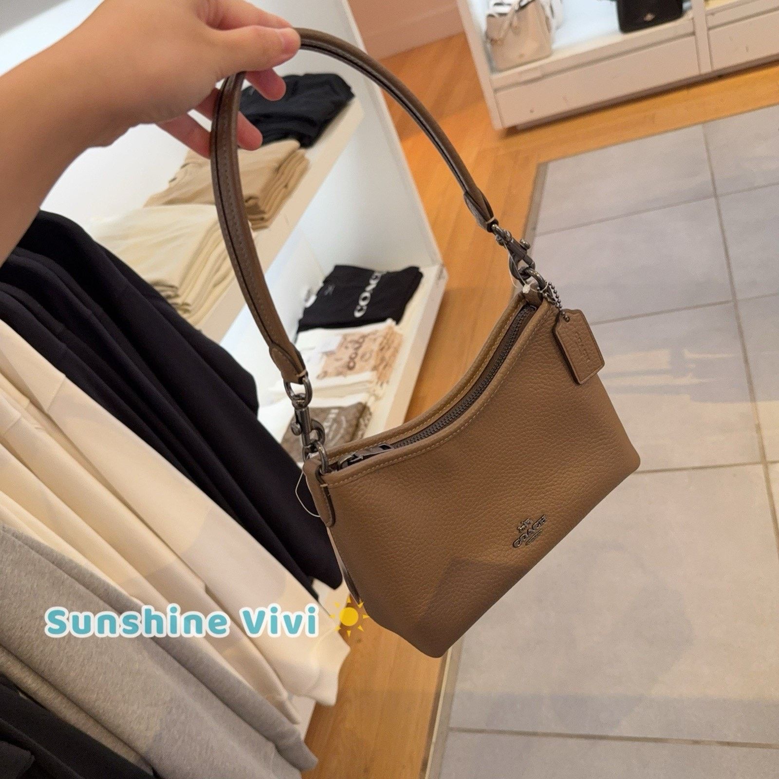 Coach NWT COACH Laurel Small Shoulder Bag CBH16 Dark Stone Size ONE SIZE - 3 Thumbnail