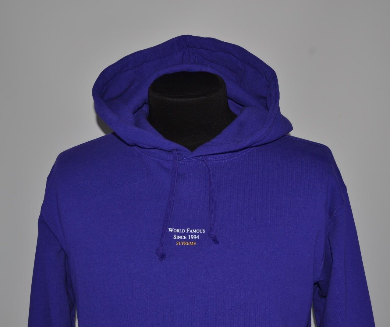 Supreme Supreme World Famous Micro Hooded Sweatshirt Cotton Small Size US S / EU 44-46 / 1 - 2 Thumbnail