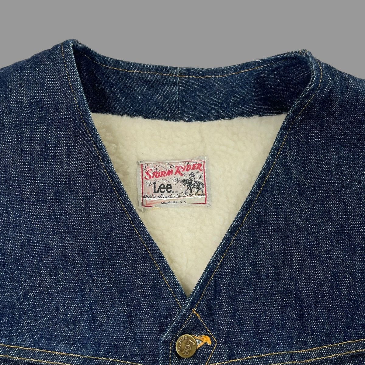 Lee × Vintage Vintage 1970s Lee storm rider denim sherpa vest Size US M / EU 48-50 / 2 - 3 Thumbnail