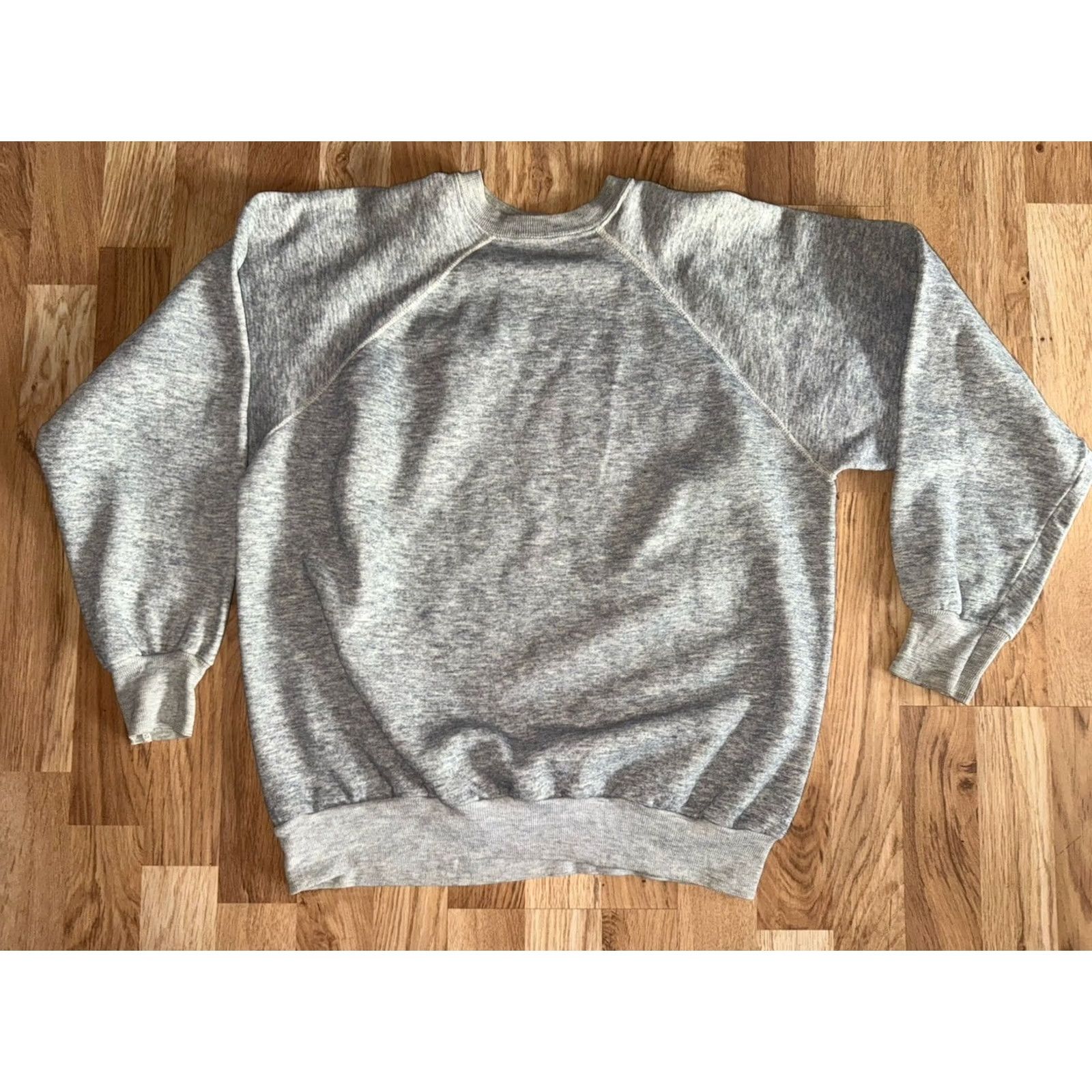 Vintage VINTAGE Shirt Mens Gray Crew Neck Chevy Nova Sweatshirt Iron Good Condition Size Med Size US M / EU 48-50 / 2 - 3 Thumbnail