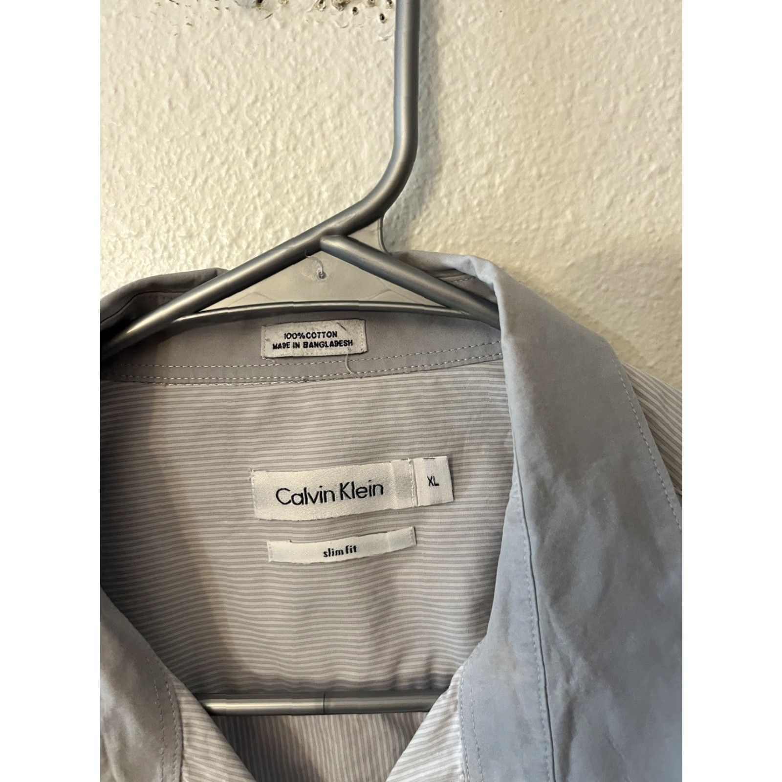 Calvin Klein Calvin Klein Dress Shirt Slim Fit Non Iron Striped Gray XL Mens Size US XL / EU 56 / 4 - 3 Thumbnail