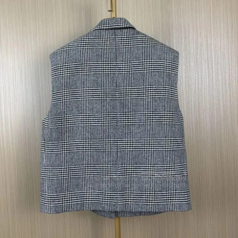 Miu Miu Miu Miu Gray Wool Women's Cardigan . Size M / US 6-8 / IT 42-44 - 2 Thumbnail