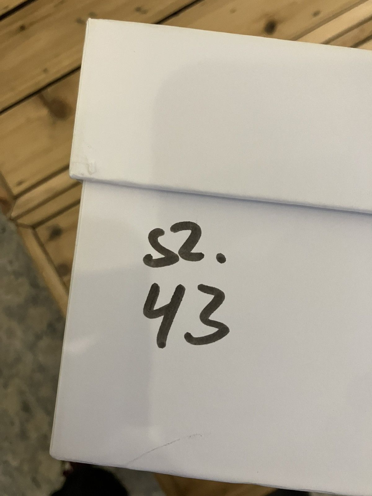 Off-White Off-White Out of Office 'Light Brown' Size US 10 / EU 43 - 10 Thumbnail