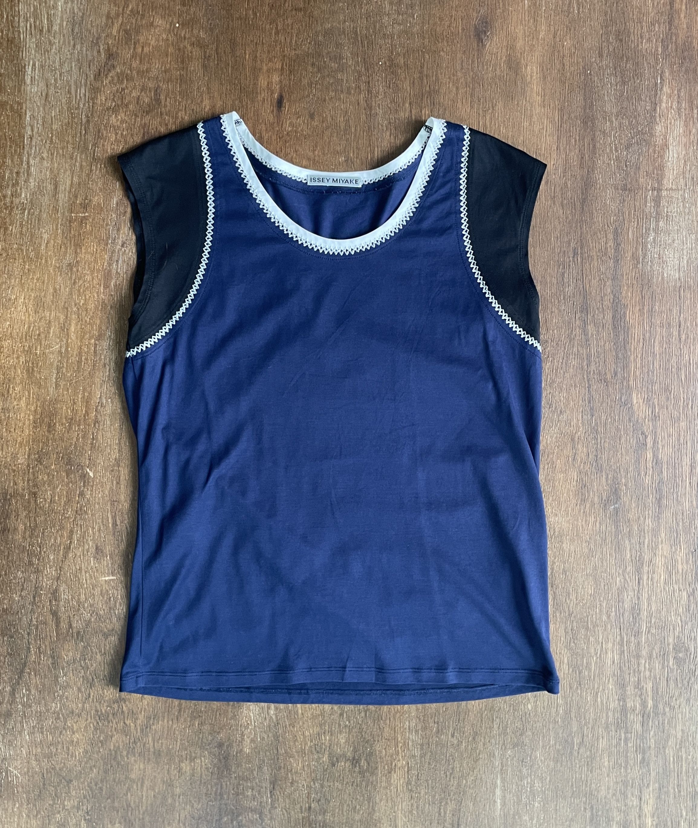 Issey Miyake ISSEY MIYAKE Tops Size US M / EU 48-50 / 2 - 1 Thumbnail