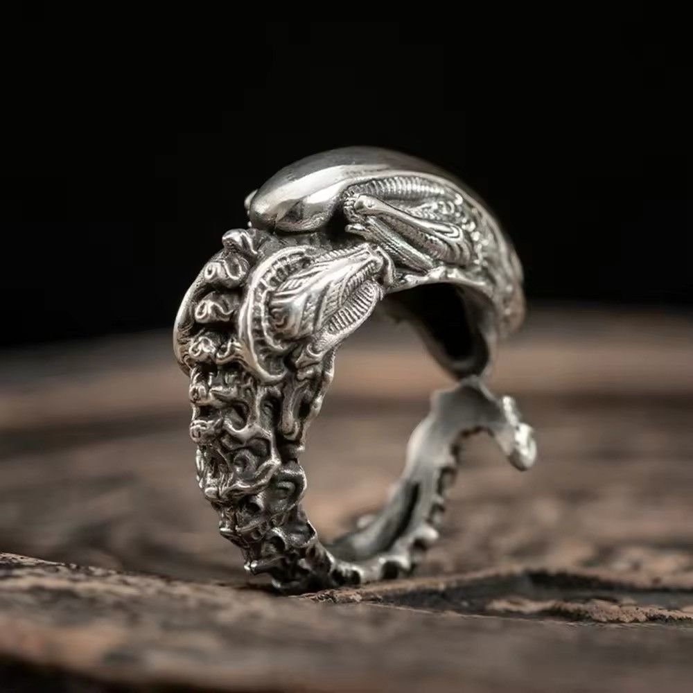 Other Retro Skull Alien Resizeable Ring Size ONE SIZE - 1 Thumbnail