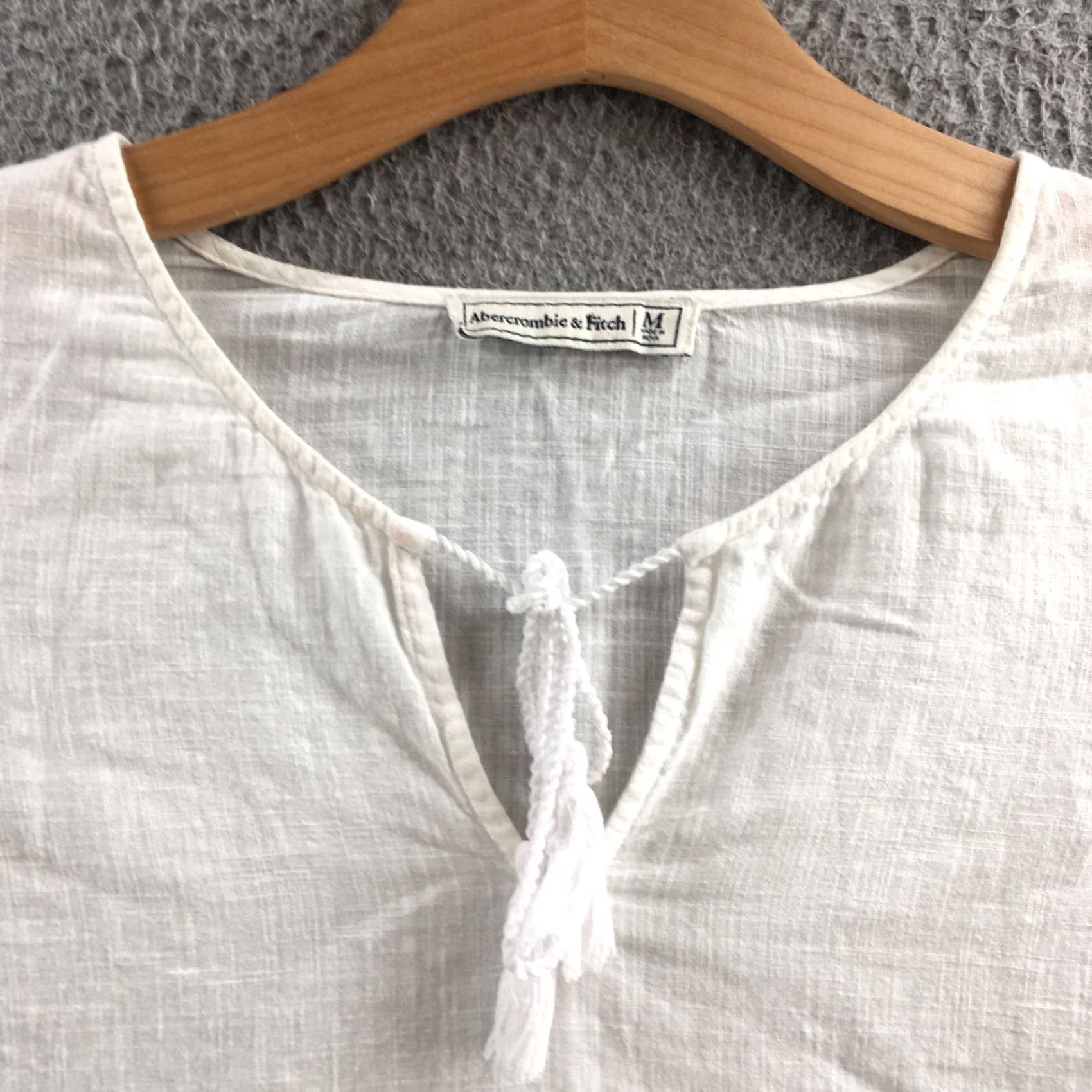 Abercrombie & Fitch Abercrombie & Fitch Blouse Top Womens M White Cotton Long Sleeve V-Neck Casual Size M / US 6-8 / IT 42-44 - 3 Thumbnail