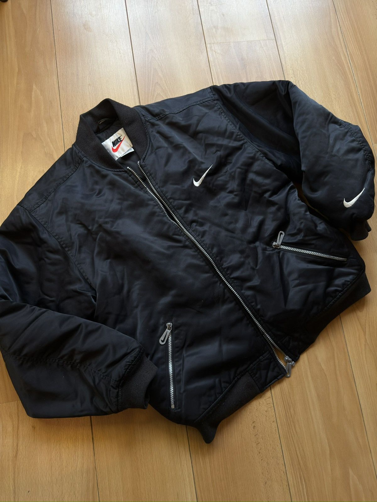 Nike Nike vintage black bomber jacket big logo Size US M / EU 48-50 / 2 - 5 Thumbnail