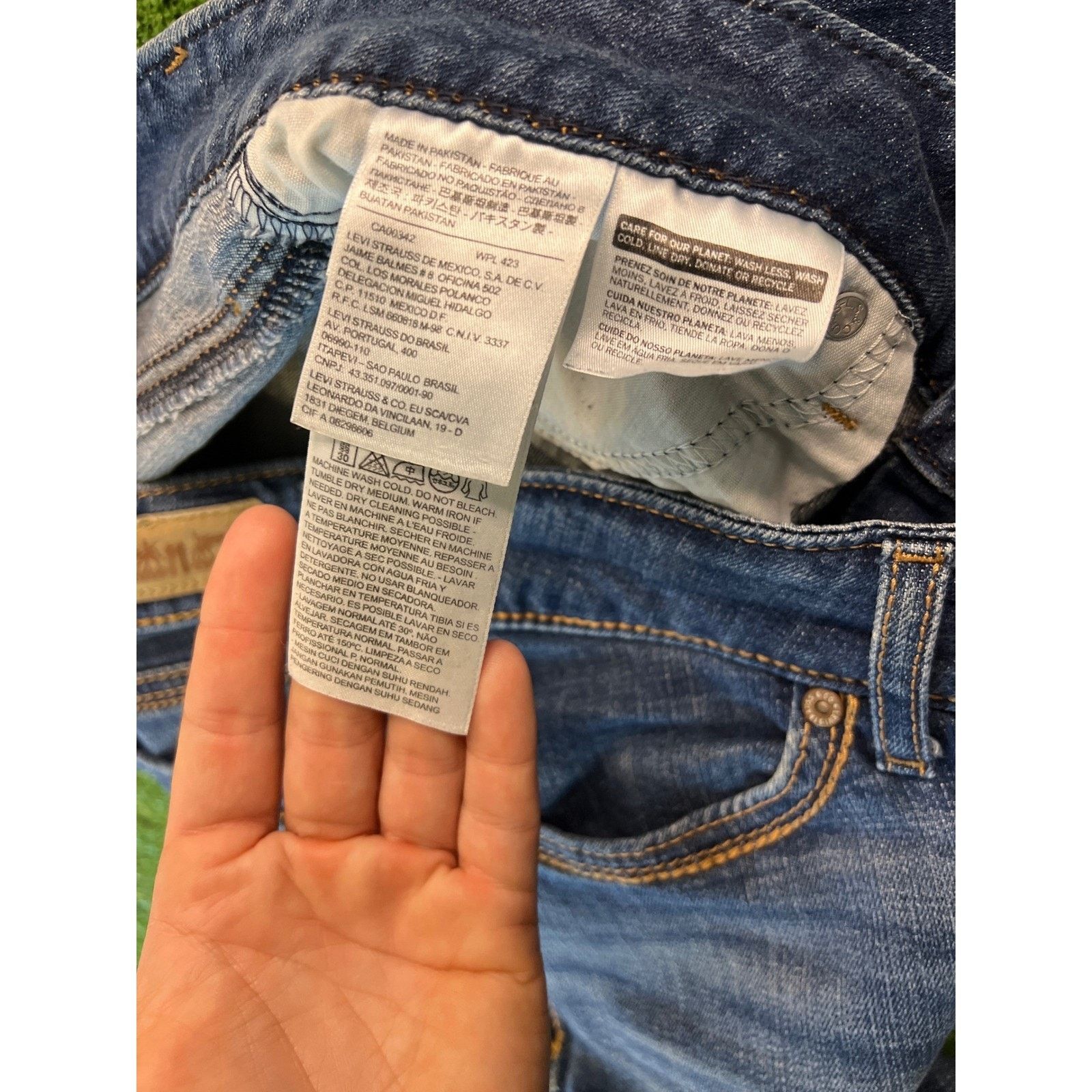 Levi's Levis 529 Curvy Straight Jeans Womens 30X32 Size 30" / US 8 / IT 44 - 5 Thumbnail