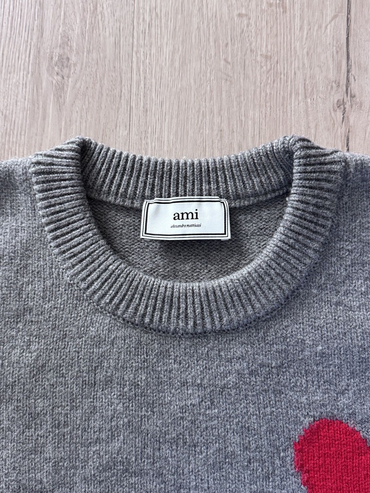AMI AMI Paris De Coeur Red Sweater Grey Oversized Medium Unisex Size US M / EU 48-50 / 2 - 7 Thumbnail