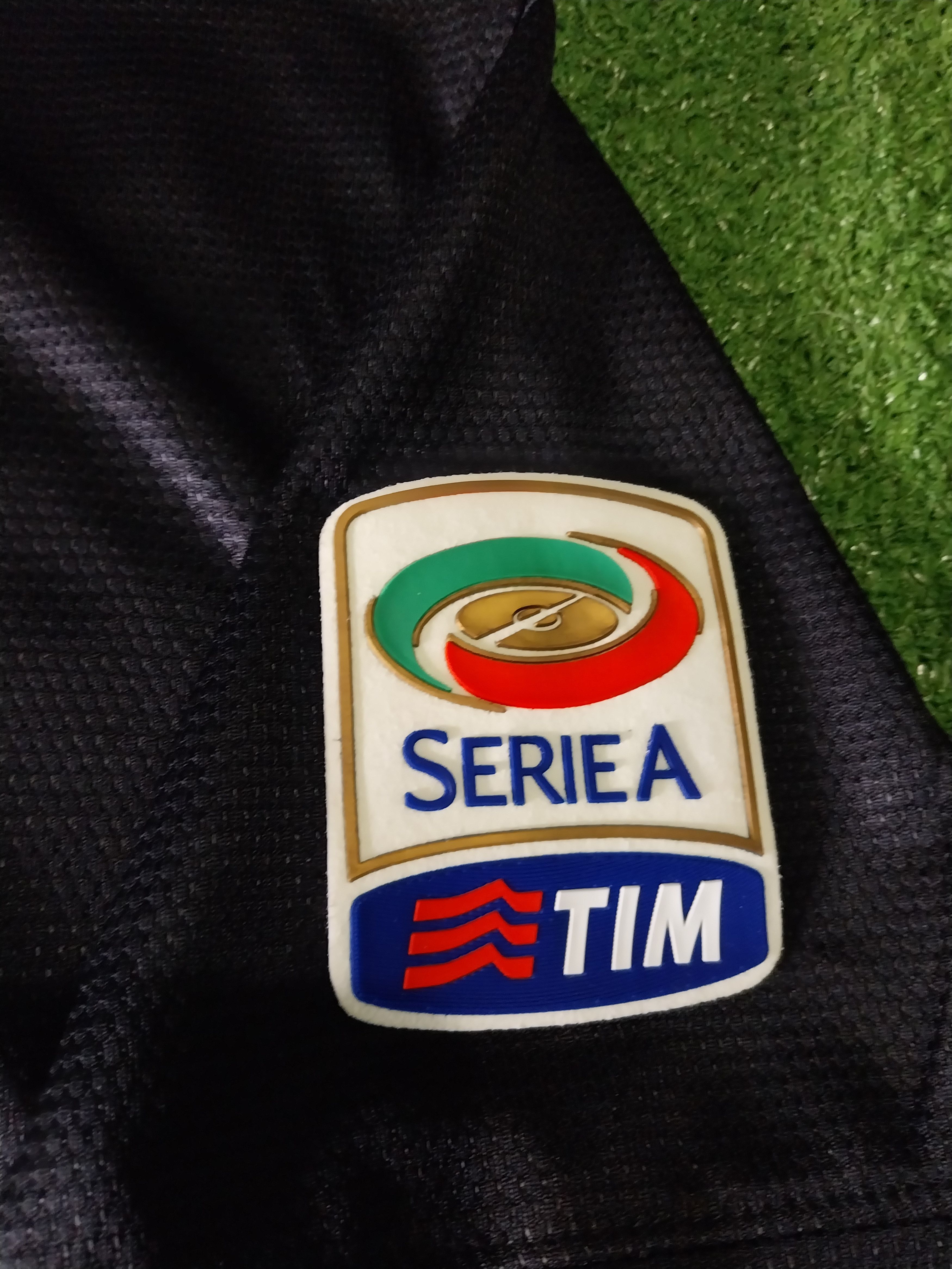 Nike Juventus away 2012/2013 andrea pirlo jersey football Size US L / EU 52-54 / 3 - 11 Thumbnail