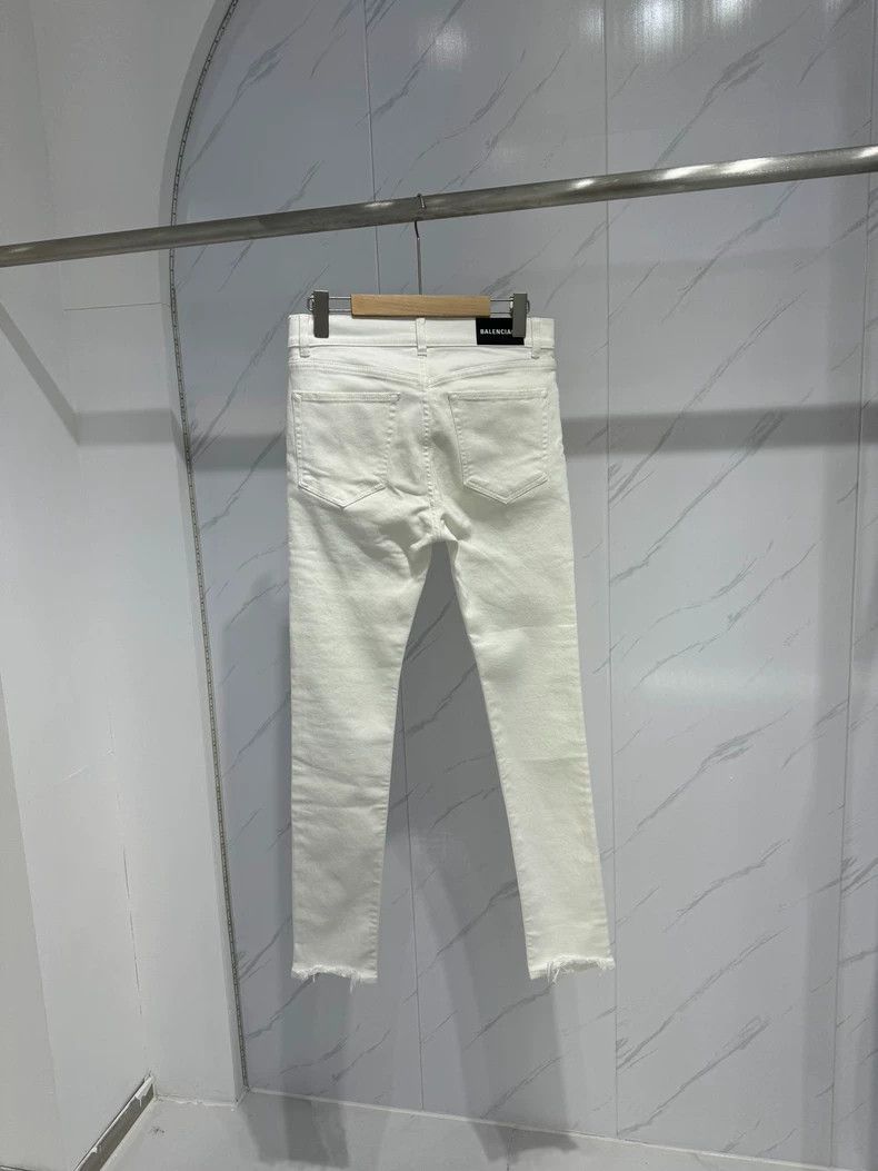 Balenciaga Balenciaga Basic White Denim Pants Size US 28 / EU 44 - 2 Thumbnail