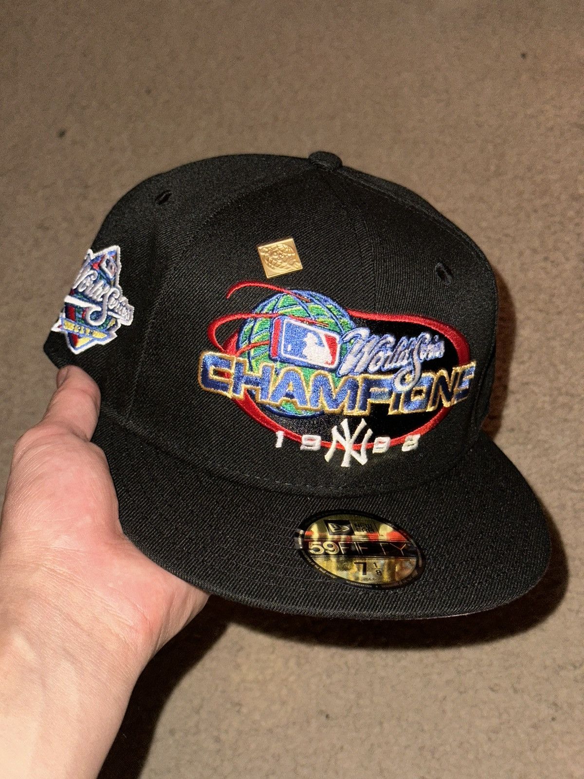 HAT CLUB Yankees World Champions 1998 WS Patch Size 7 1/8