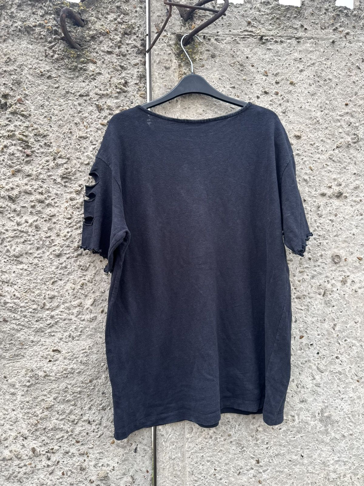 Pierre Balmain Balmain Distressed T-Shirt Archival Size US M / EU 48-50 / 2 - 8 Thumbnail