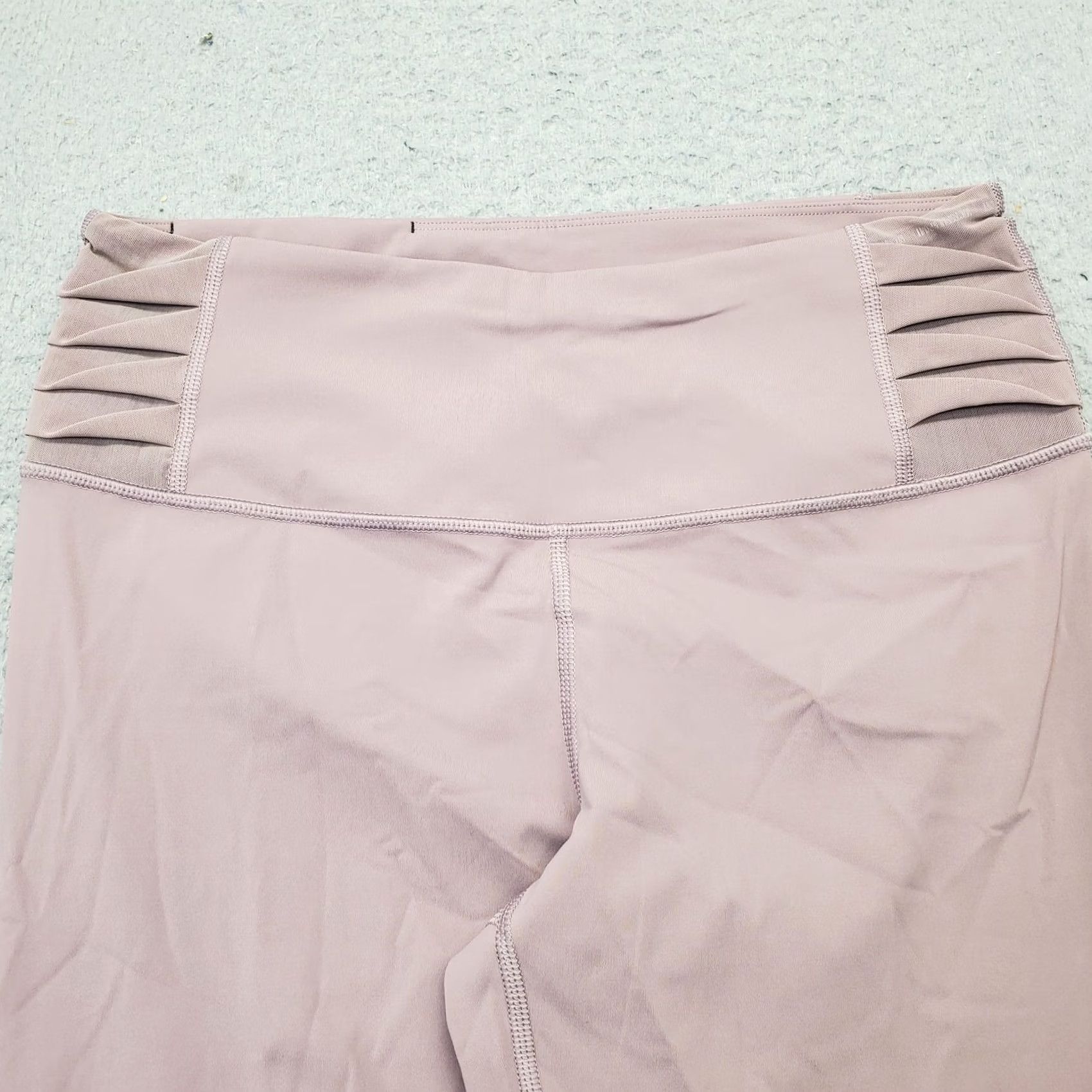 Victoria's Secret Victoria's Secret Sport Leggings Womens Medium Purple Twisted Pleat Yoga Pull On Size 32" / US 10 / IT 46 - 3 Thumbnail