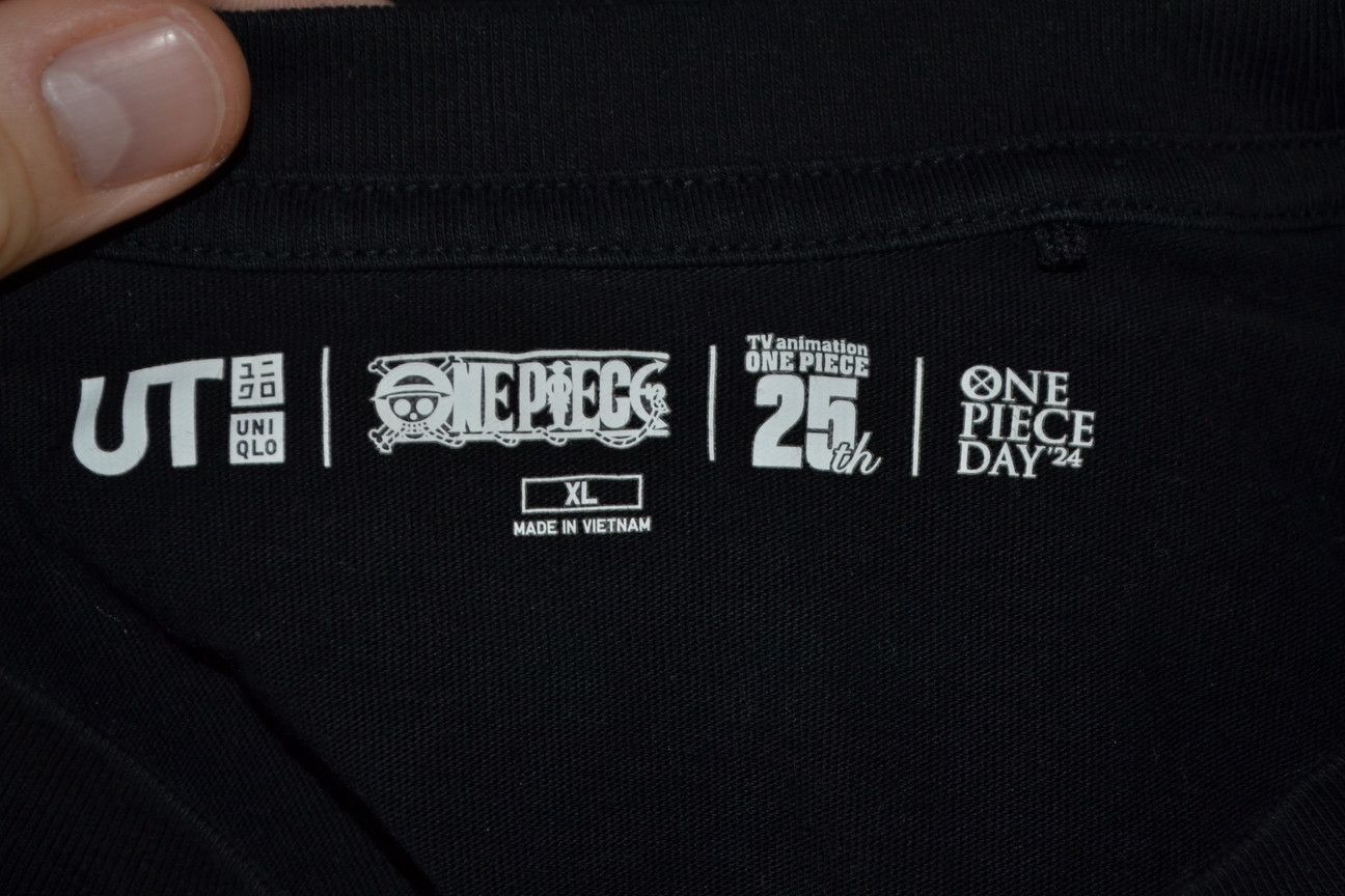 One Piece UNIQLO UT x ONE PIECE 25th Anniversary tee t-shirt XL Size US XL / EU 56 / 4 - 7 Thumbnail