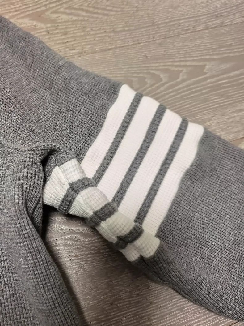 Thom Browne Thom browne Waffed sweatshirt 2503-Nextarrow Size US XL / EU 56 / 4 - 3 Thumbnail