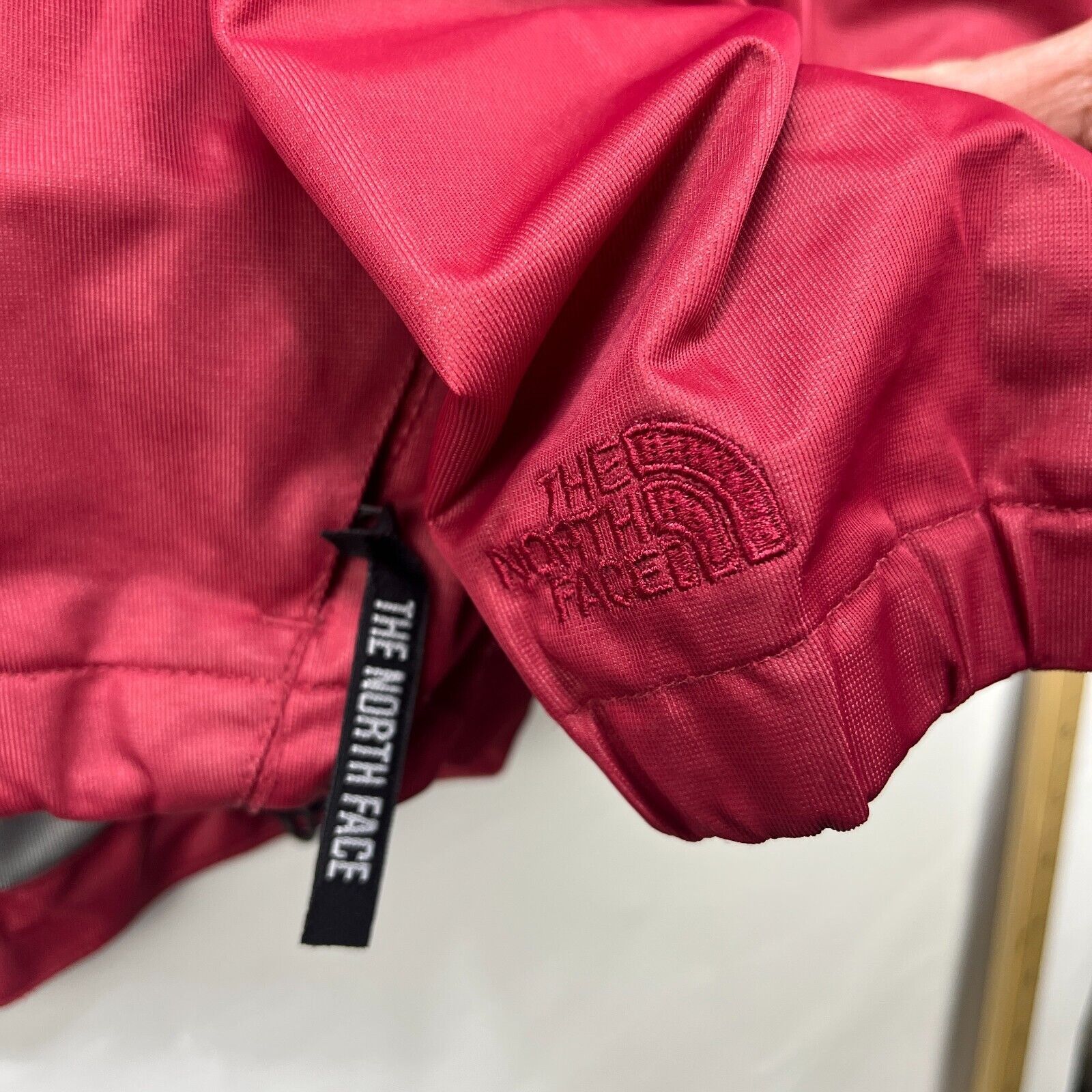 The North Face × Vintage Vintage 90s The North Face Windbreaker Jacket Size Large Red Size US L / EU 52-54 / 3 - 2 Thumbnail