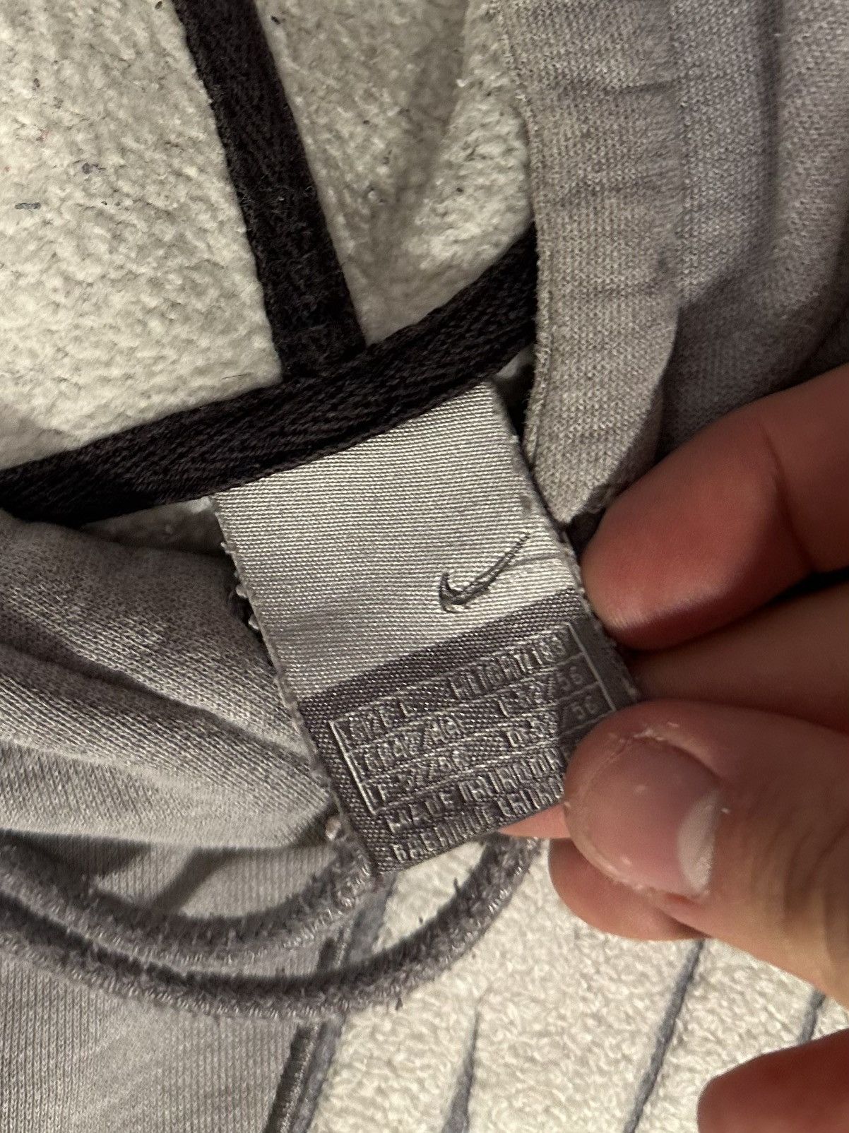 Nike Nike Vintage Sweatshirt Big logo Boxy grey Japanese Y2K Size US L / EU 52-54 / 3 - 7 Thumbnail