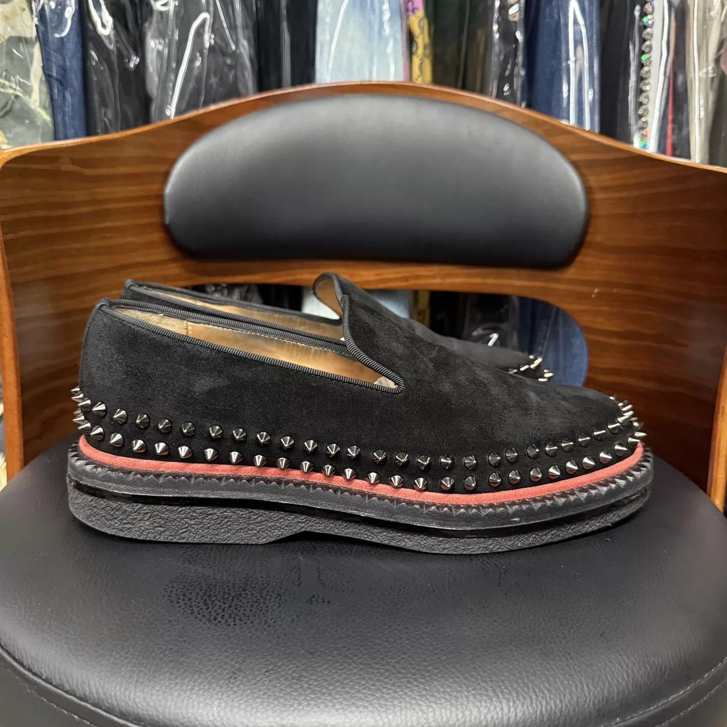 Christian Louboutin Christian Louboutin Black Suede Studs Red Sole 40 Mint Size US 7 / EU 40 - 4 Thumbnail