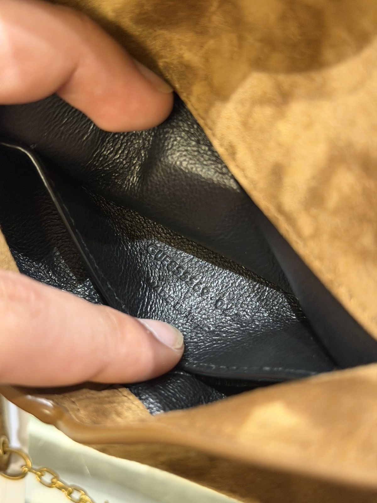 Saint Laurent Paris Saint Laurent Cassandre Envelope Suede Shoulder Bag Size ONE SIZE - 9 Thumbnail