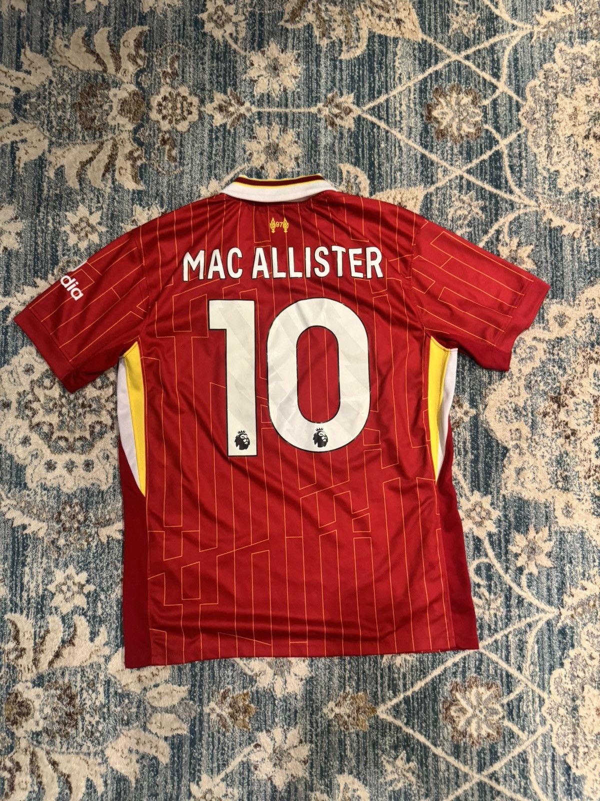 Nike 2025 Liverpool Home Jersey Size US M / EU 48-50 / 2 - 1 Thumbnail