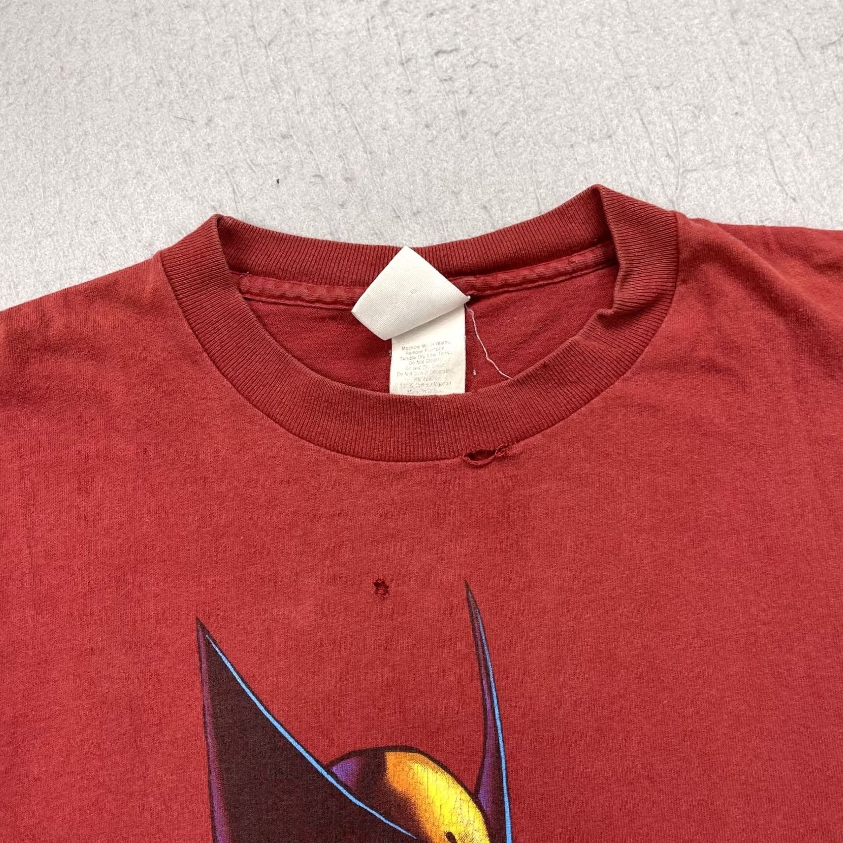 Vintage VINTAGE Signal Marvel Wolverine Shirt Mens M Red 90s Comic X-Men Short Sleeve Crew Neck Cotton T-Shirt Size US M / EU 48-50 / 2 - 6 Thumbnail