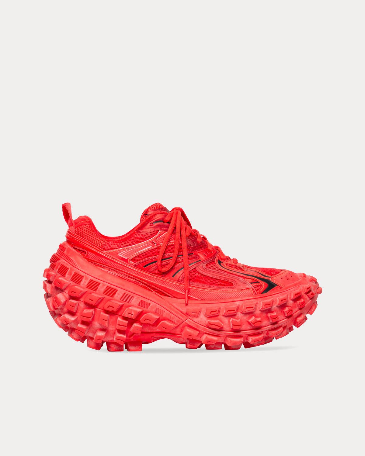 Bouncer Sneakers in Red
