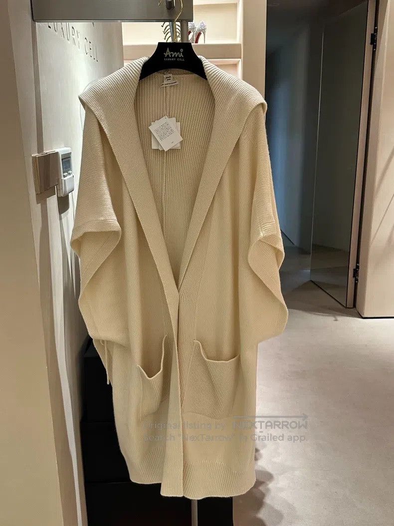 Hermes Hermes size 00 Cream White 100% Cashmere Hooded Knit Coat Size XS / US 0-2 / IT 36-38 - 1 Thumbnail