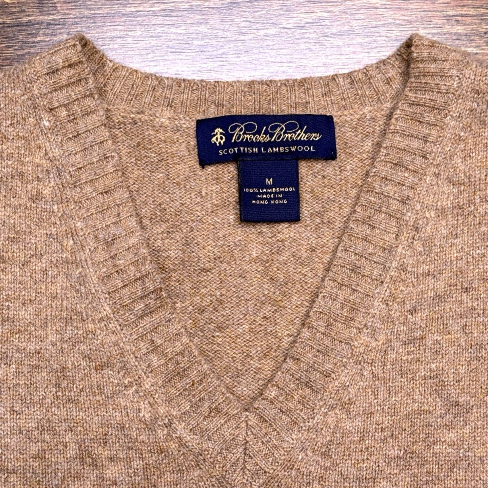 Brooks Brothers Brooks Brothers Vest Mens Medium Tan Brown Wool Knit V-Neck Sleeveless Solid Logo Regular Workwear Formal Casual Preppy Vintage No Size US M / EU 48-50 / 2 - 3 Thumbnail