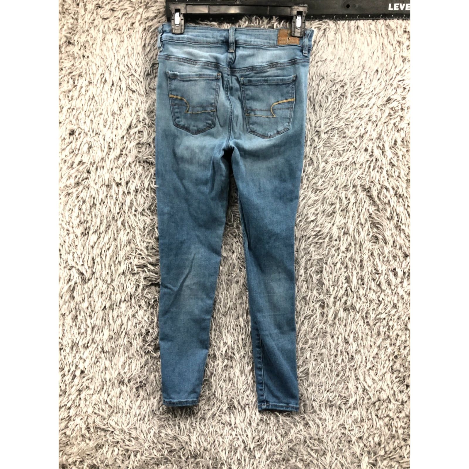 American Eagle Outfitters American Eagle Outfitters Skinny Jeans Size 4 Short Womens Medium Wash Blue Flaw Size 27" / US 4 / IT 40 - 6 Thumbnail