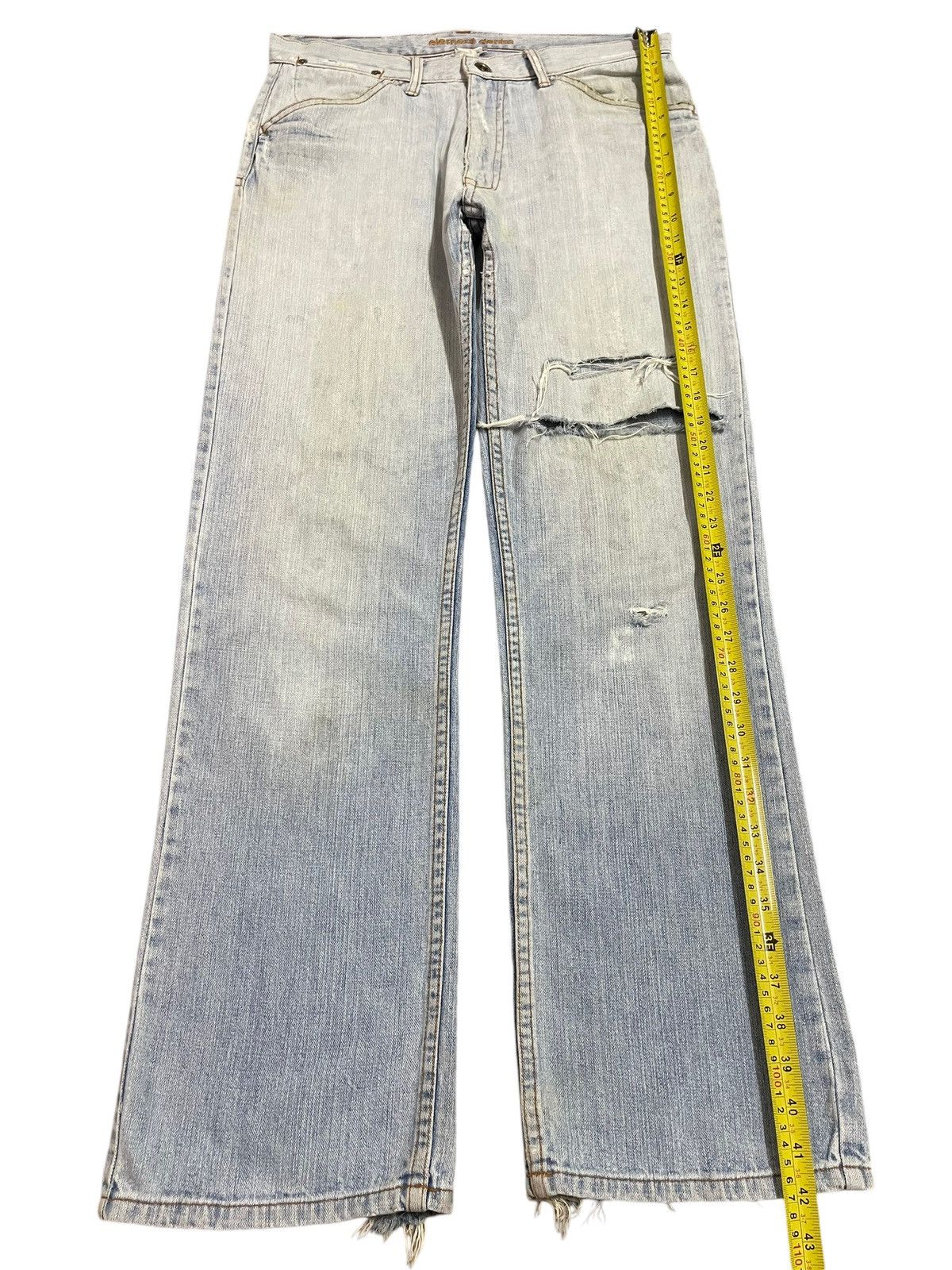 Element Vintage Element Blue Bleached Style Distressed Loose Jeans Size US 32 / EU 48 - 14 Thumbnail