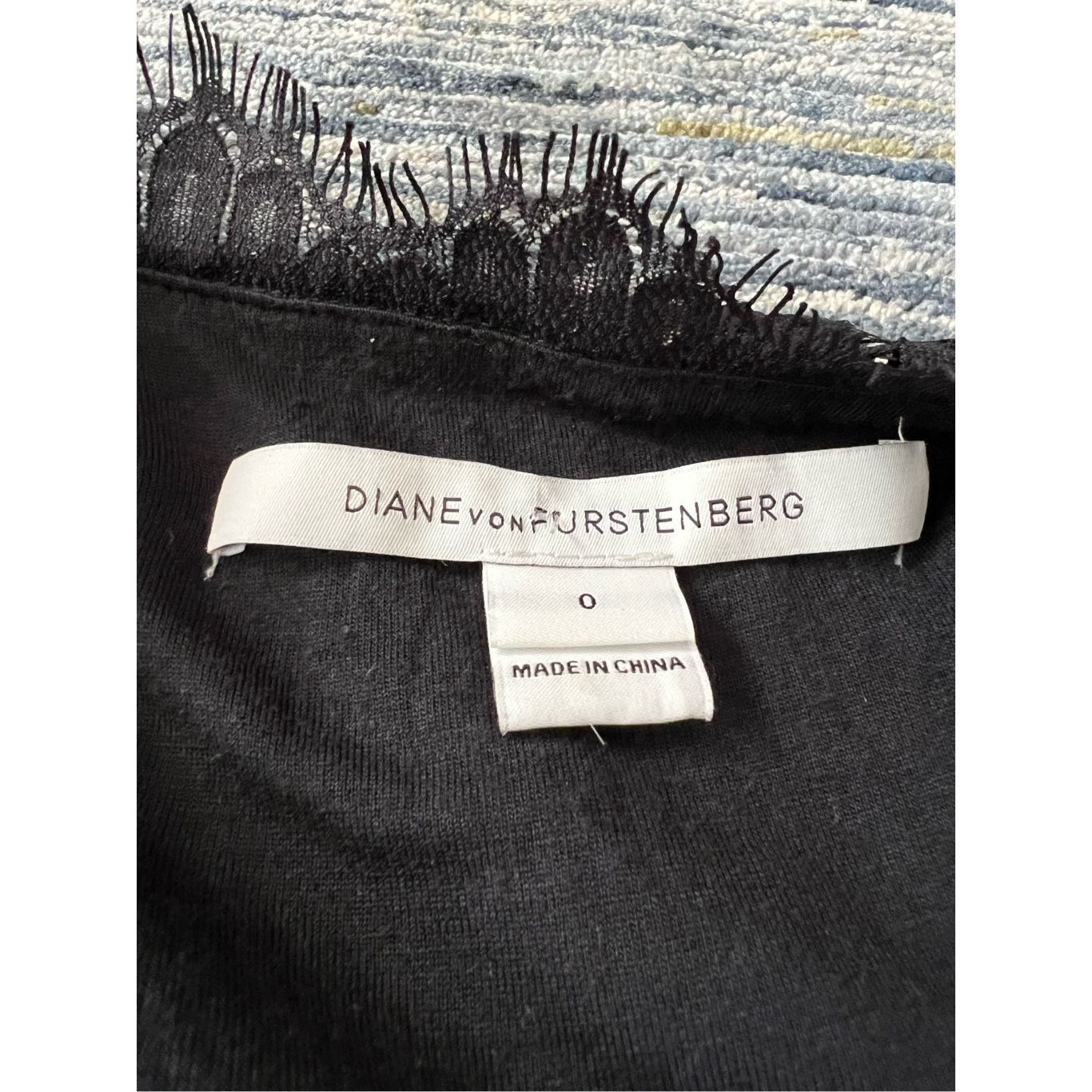 Diane von Furstenberg Diane Von Furstenberg Sleeveless Overlay Black Cover Vest Si Size XS / US 0-2 / IT 36-38 - 4 Thumbnail