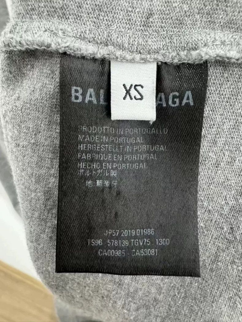 Balenciaga Balenciaga grey lock short sleeves 2501-Nextarrow Size US XS / EU 42 / 0 - 4 Thumbnail