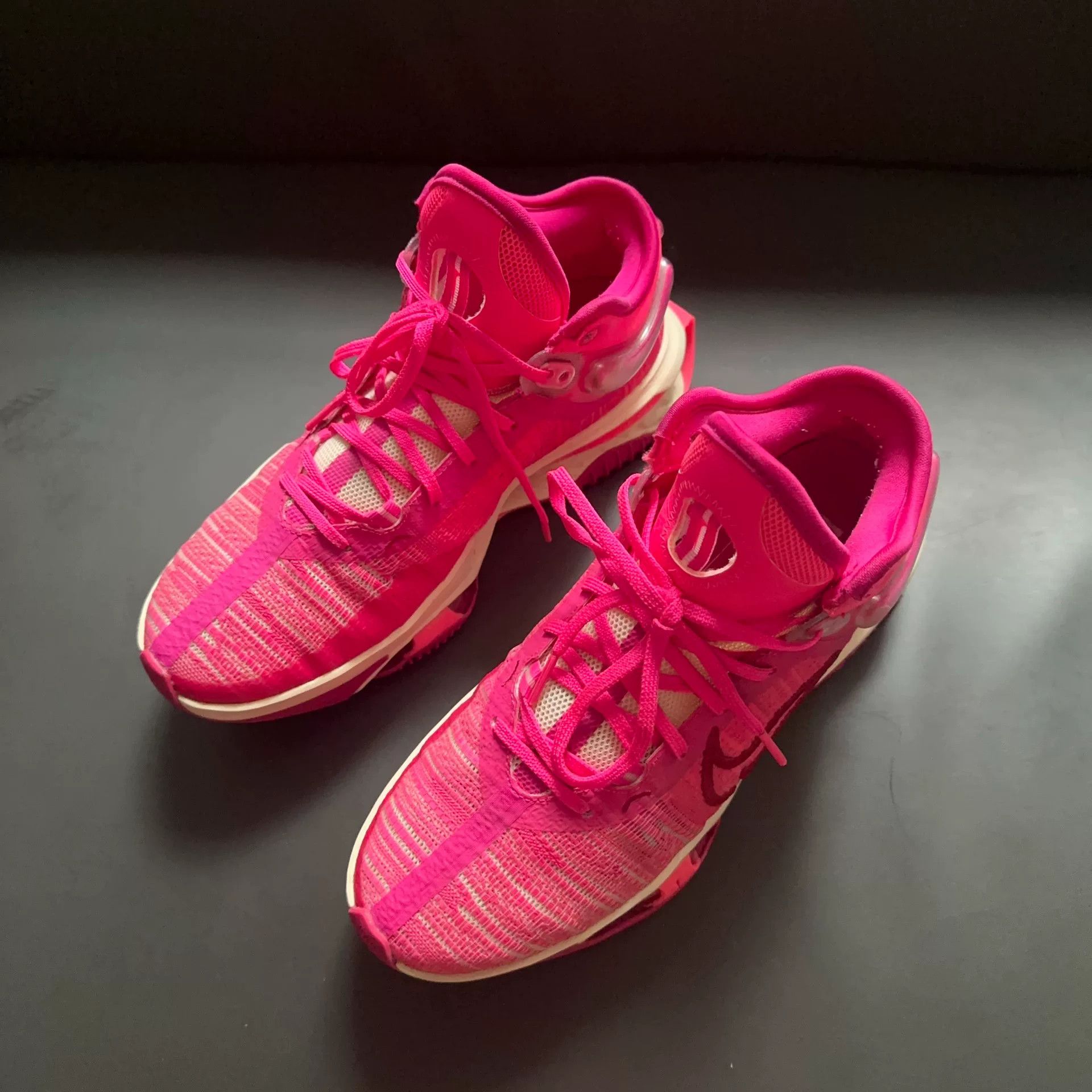 Nike Nike Pink Lowtop Sneakers 42 Men Size US 9 / EU 42 - 1 Thumbnail