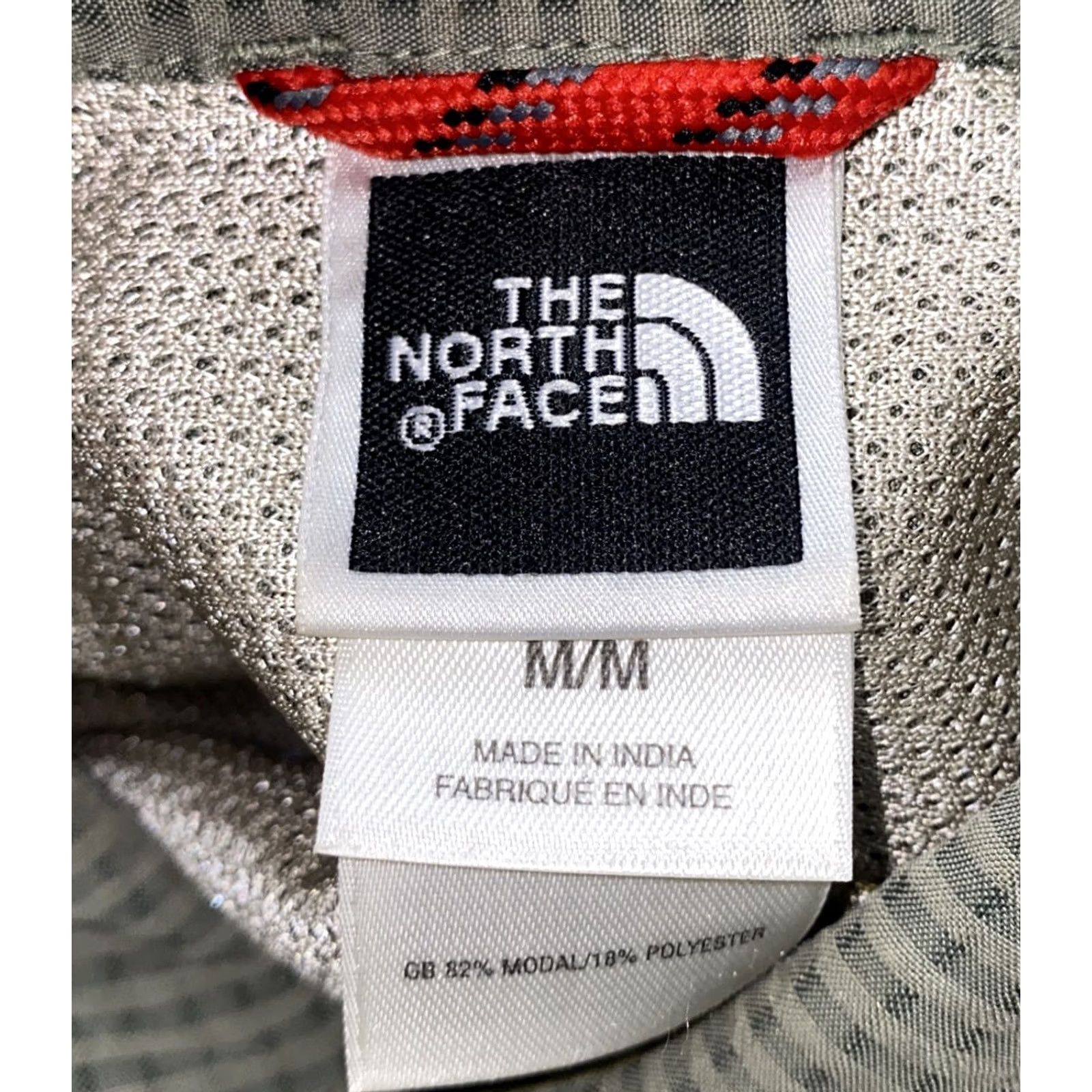 The North Face The North Face Mens Army Green Short Sleeve Fishing Shirt Size M Modal Blend Button-Up Collared Button-Down Army Theme Regular Mens Size US M / EU 48-50 / 2 - 6 Thumbnail