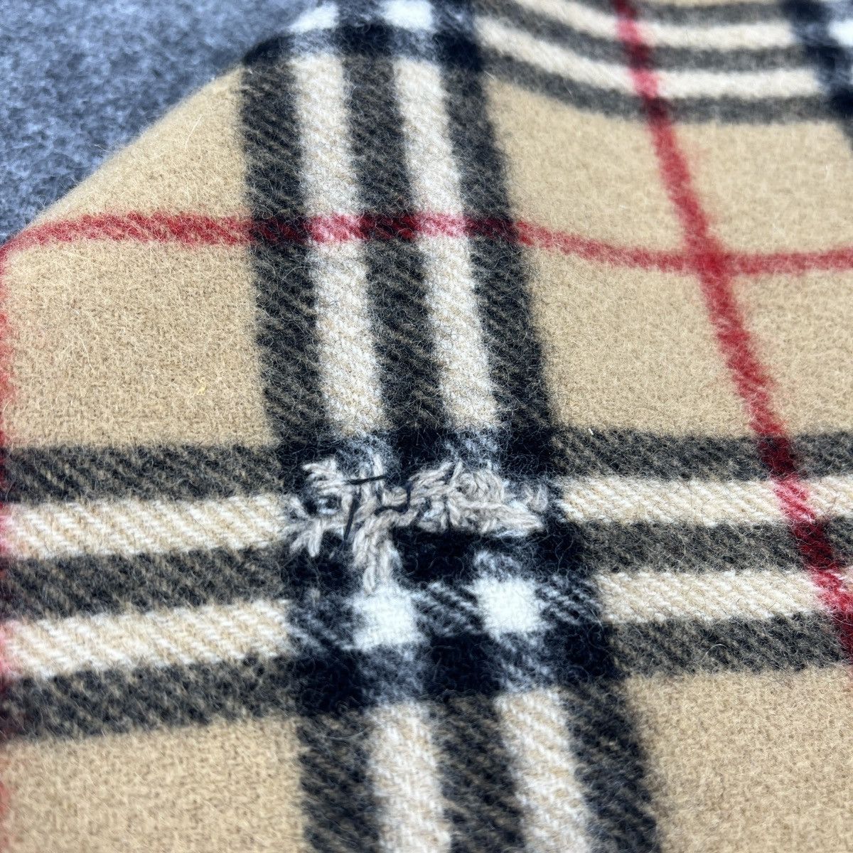 Burberry BURBERRY WOOL SCARVES / MUFFLER / NECKWEAR T075 Size ONE SIZE - 7 Thumbnail