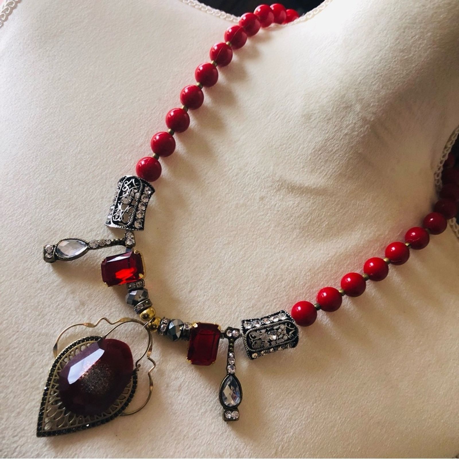 Handmade Handcrafted bowl of cherries fancy beaded crystal necklace Size ONE SIZE - 1 Thumbnail