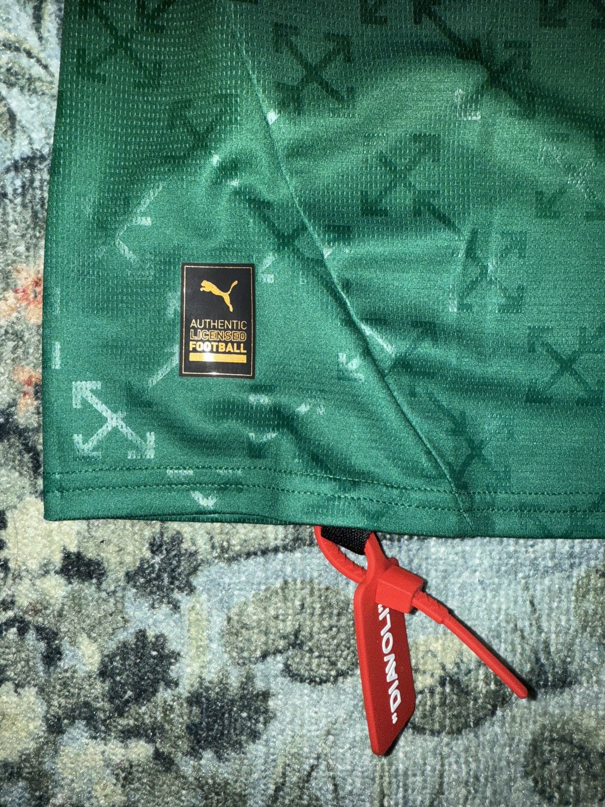 Off-White OFF-WHITE x Puma AC Milan Replica Jersey Black Size US S / EU 44-46 / 1 - 7 Thumbnail