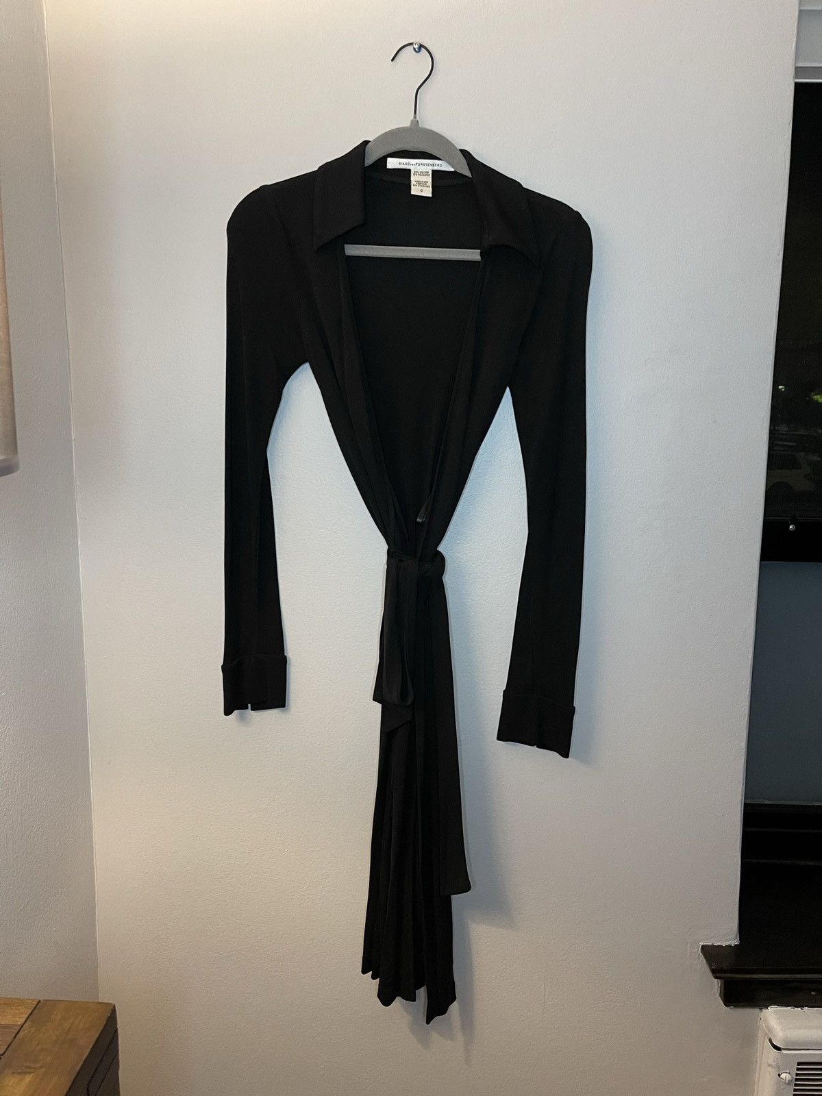 image of Diane Von Furstenberg Vintage Dvf Jeanne Silk Wrap Dress in Black, Women's (Size XS)