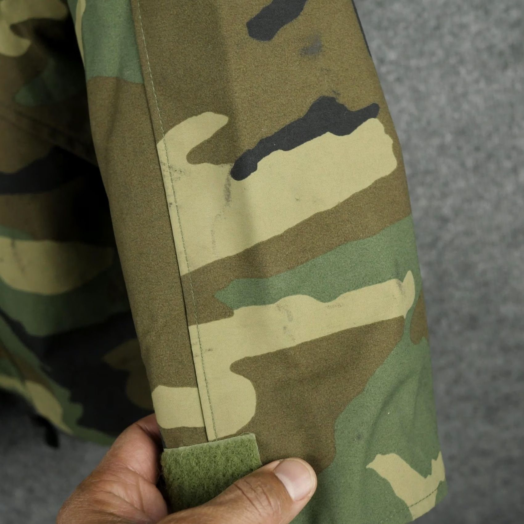 Vintage VINTAGE Tennessee Apparel Corp Jacket Mens LT Camouflage Parka Winter Military ECWCS Cold Weather Size US L / EU 52-54 / 3 - 4 Thumbnail
