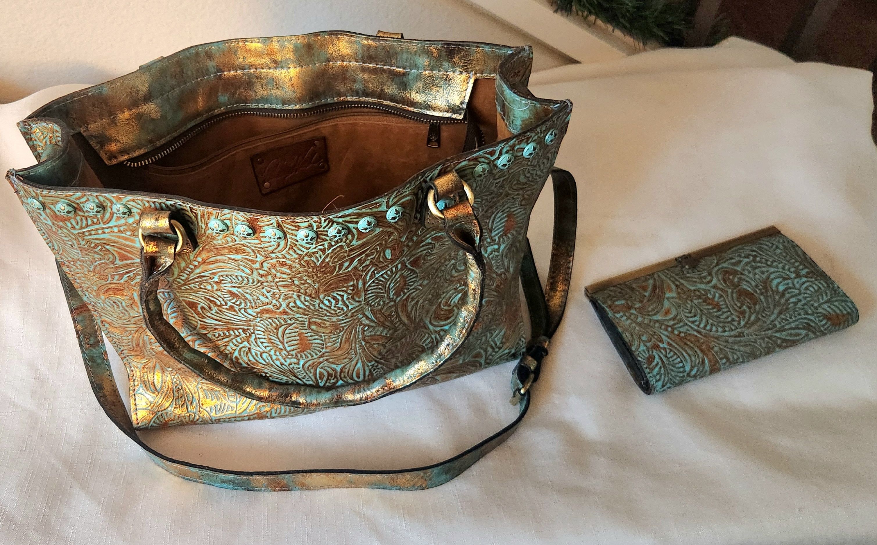 Patricia Nash Patricia Nash Zancona Tote Bag Purse and Wallet Leather Size ONE SIZE - 8 Thumbnail